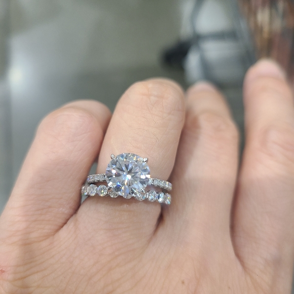 3ct Moissanite Pave Band Engagement Ring size 6 - Picture 4 of 6